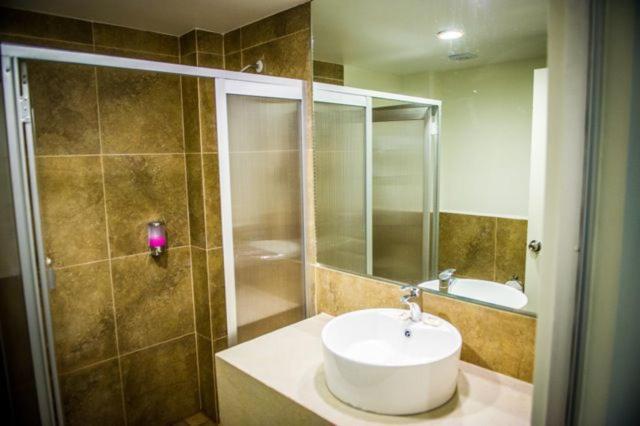Hm Hotel Manzanillo Exterior photo